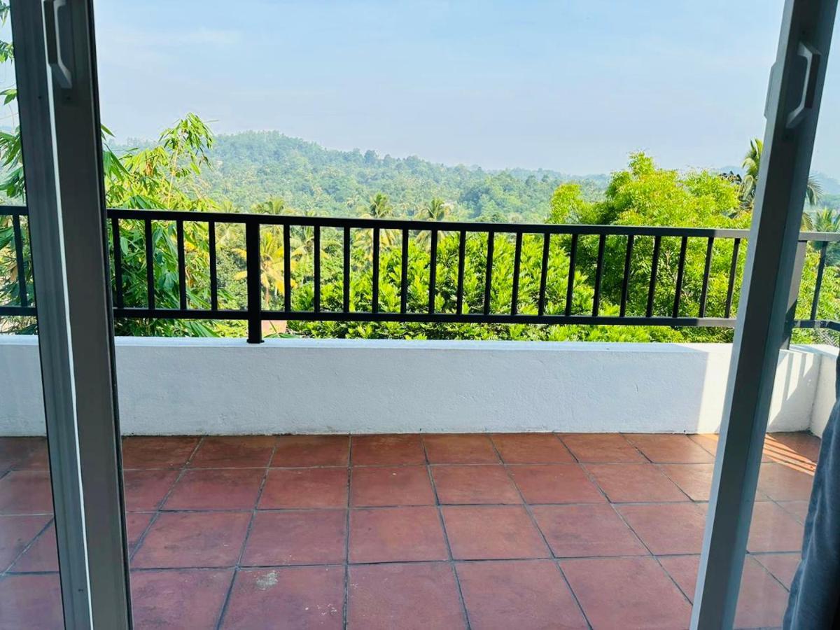 Kandy Hub Guest House Екстериор снимка